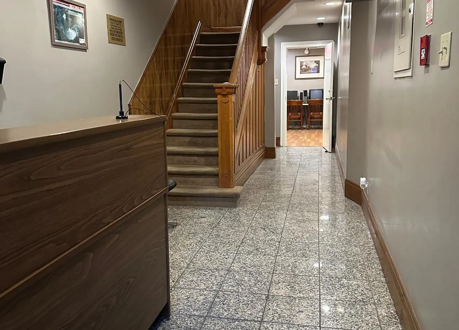 Nox Hostel Toronto