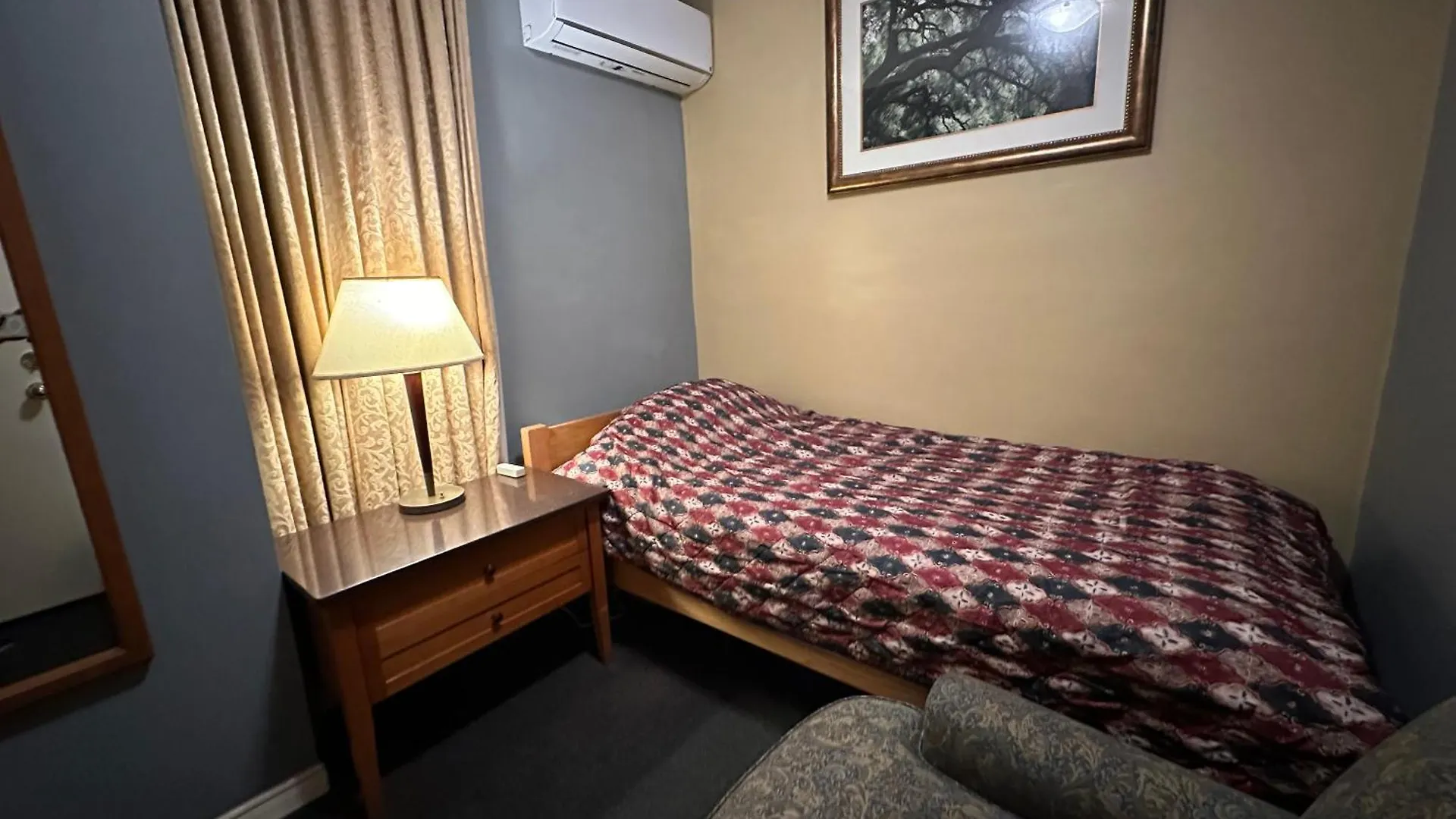 Nox Hostel Toronto Canada