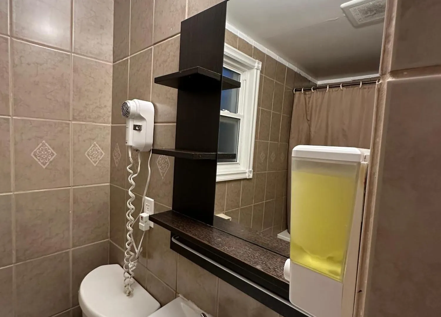 Nox Hostel Toronto
